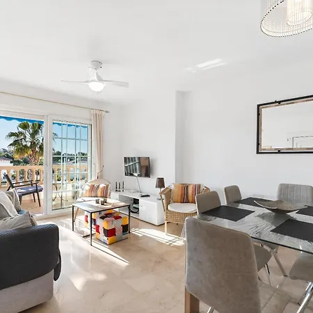 Sunnygolfbeach Apartment